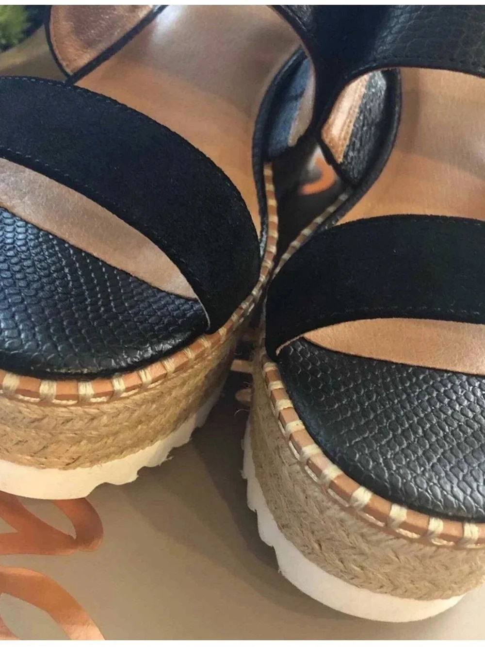 Crown Vintage Black suede Platform Espadrille Sandals - Women 7M